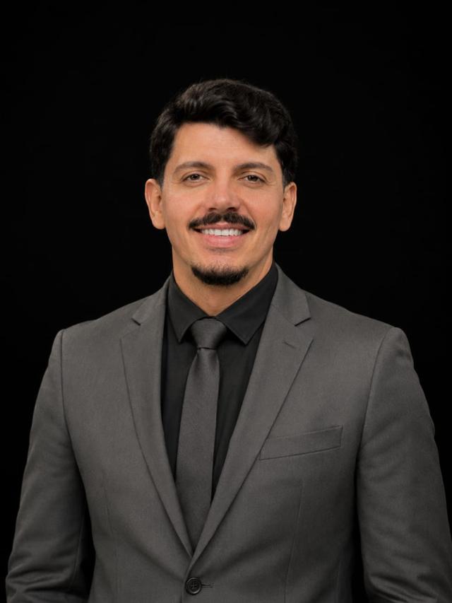 Dr. Amaury Lopes — Advogado, OAB/SP 549.504